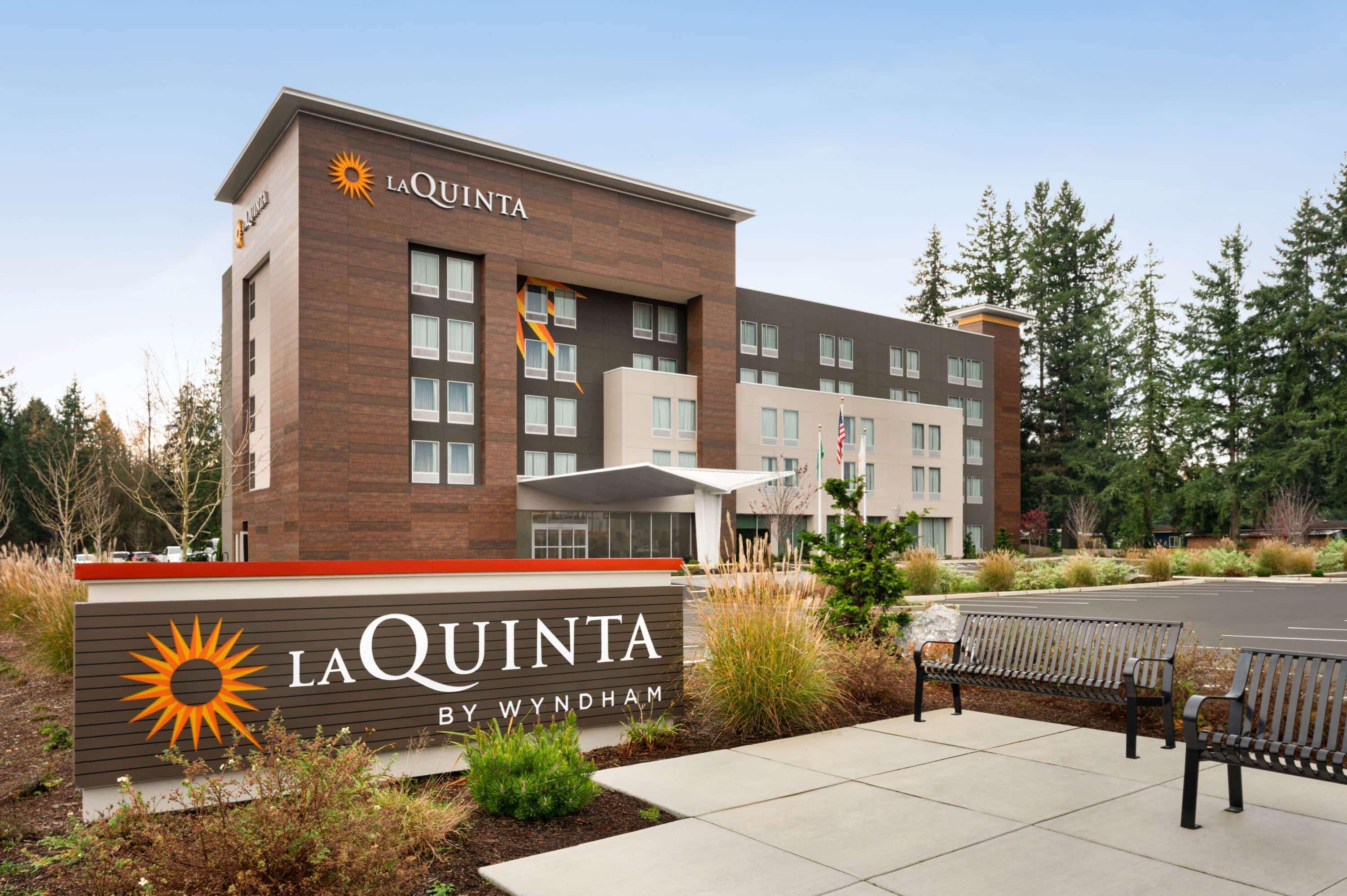 La Quinta Inn & Suites By Wyndham Marysville Exterior foto